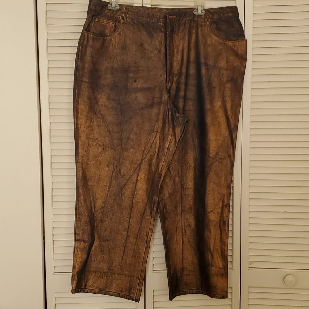 Newport News jeanology cropped jeans